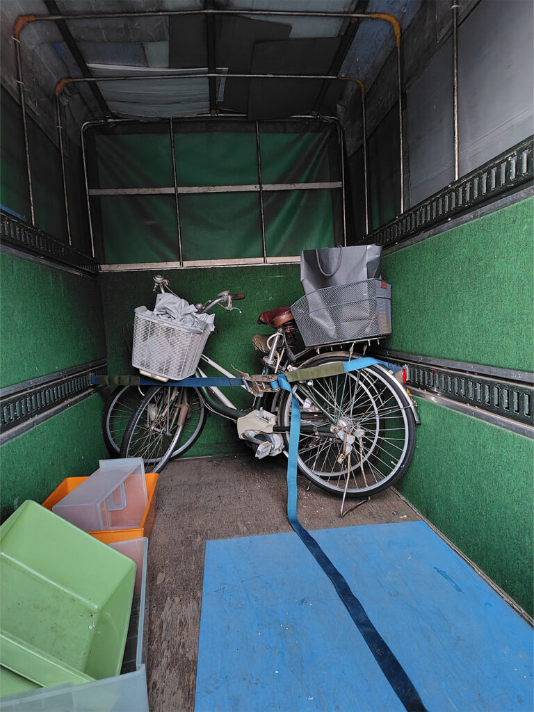 明石市での出張買取は、どこへでも行きます。